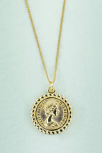 Load image into Gallery viewer, 1950s Beauty Necklace - ZAPAKA
