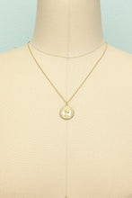 Load image into Gallery viewer, 1950s Beauty Necklace - ZAPAKA