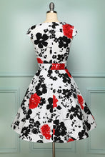 Load image into Gallery viewer, 1950s Flower Print - ZAPAKA