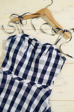 Load image into Gallery viewer, 1950s Plaid Swing