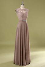 Load image into Gallery viewer, Appliques Beading Dress
