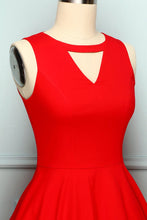 Load image into Gallery viewer, 1950s Red Swing Dress
